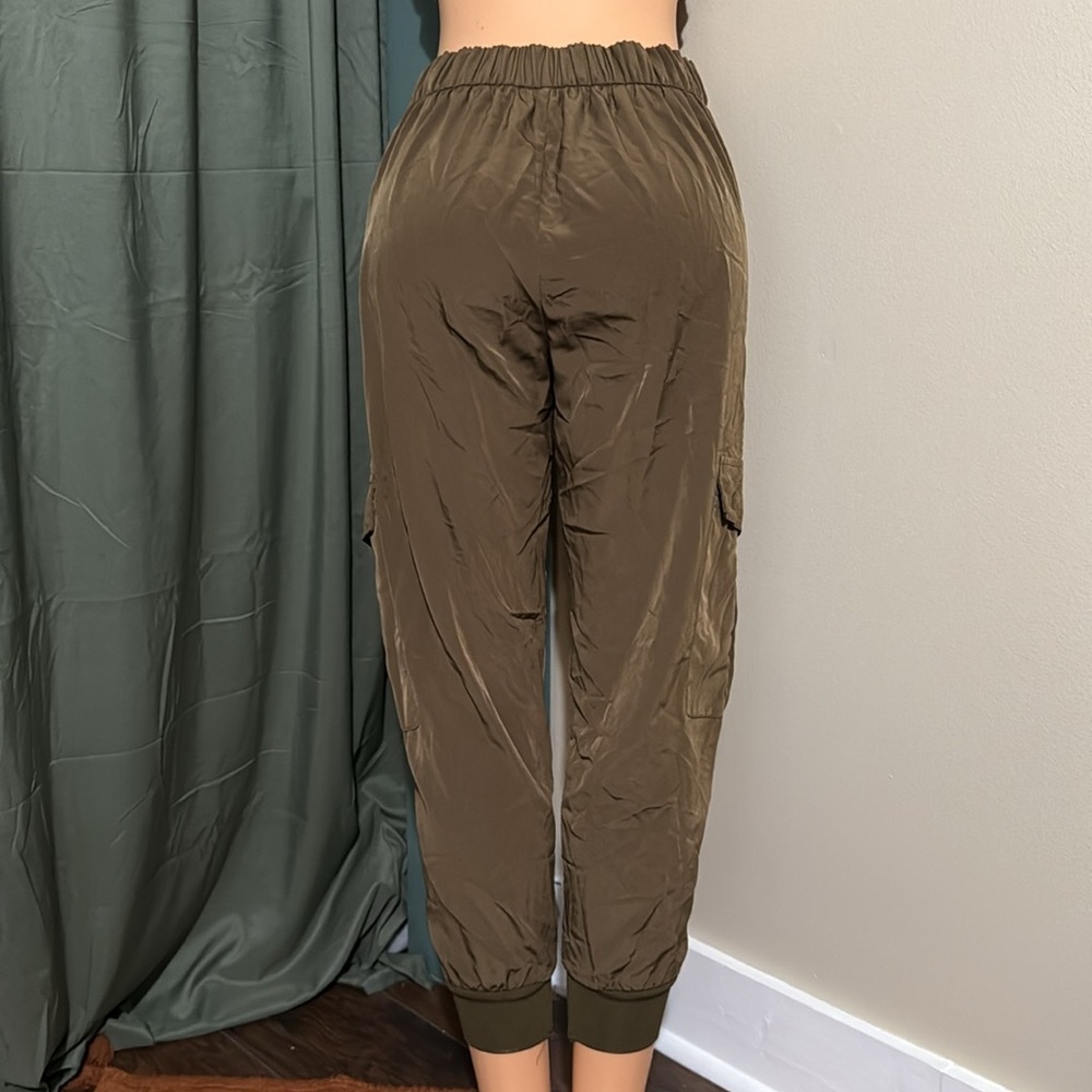 Zara Cargo Joggers - Picture 2 of 9